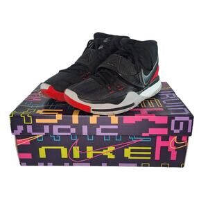 Nike Kyrie Irving Bred Basketball Sneakers Shoes